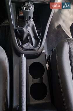 Минивэн Volkswagen Caddy 2015 в Кельменцах