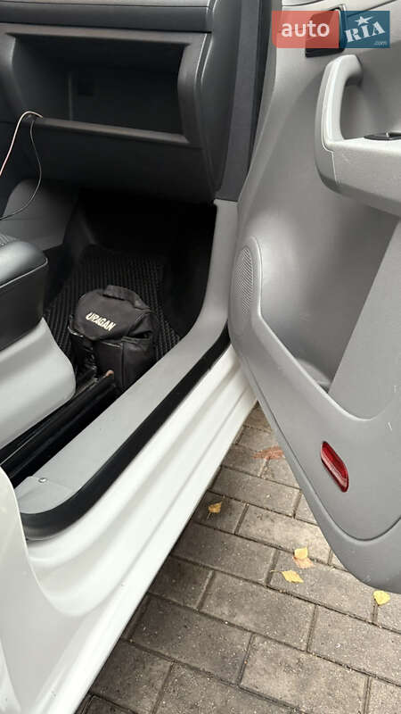 Мінівен Volkswagen Caddy 2008 в Хмельницькому фото 24 Мінівен Volkswagen Caddy 2008 в Хмельницькому