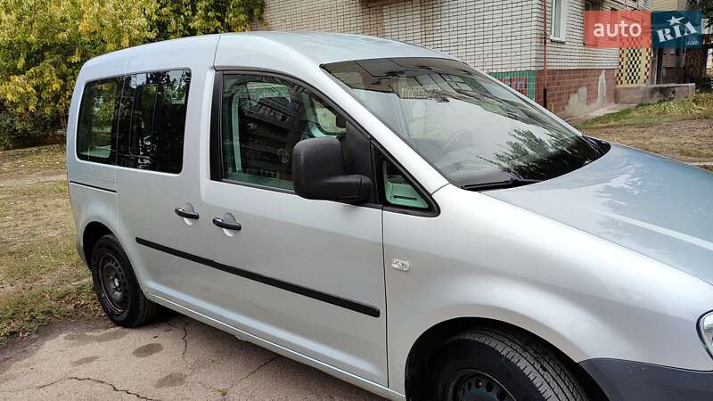 Мінівен Volkswagen Caddy 2005 в Вільногірську