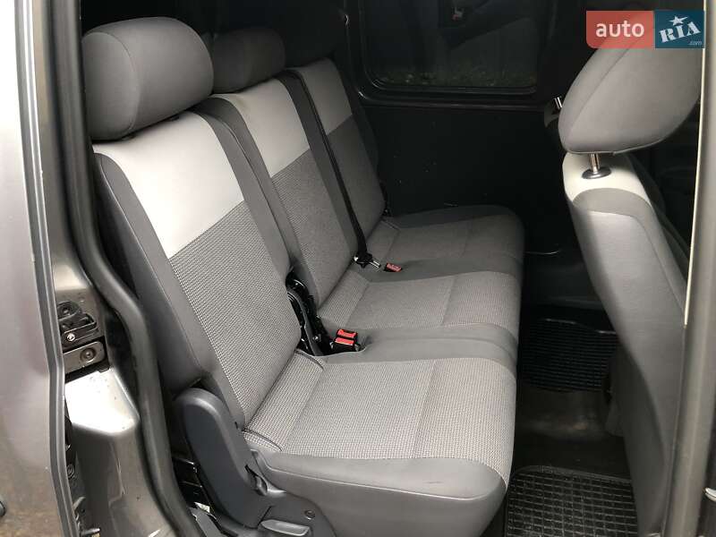 Мінівен Volkswagen Caddy 2011 в Біляївці