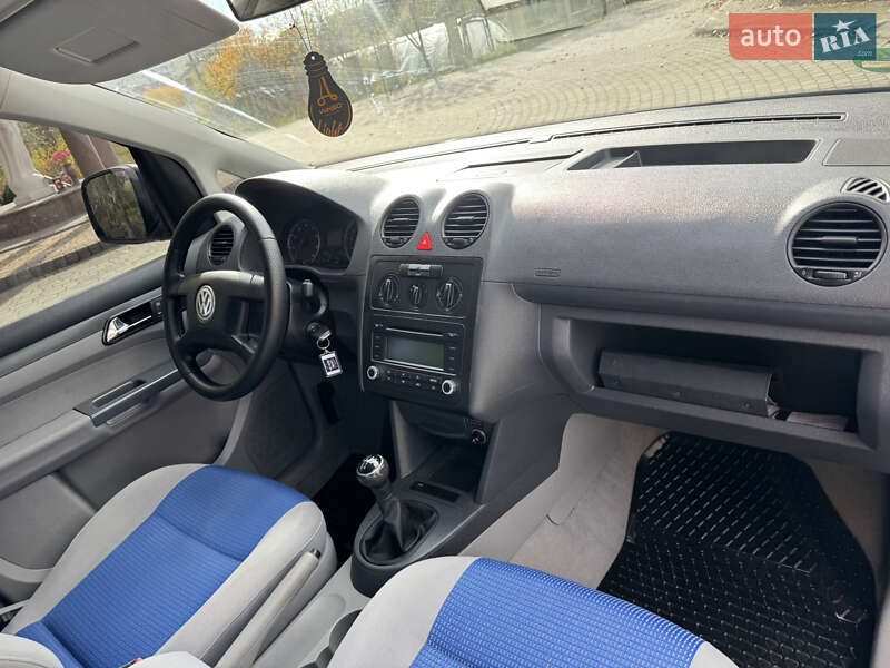 Минивэн Volkswagen Caddy 2005 в Ивано-Франковске фото 15 Минивэн Volkswagen Caddy 2005 в Ивано-Франковске