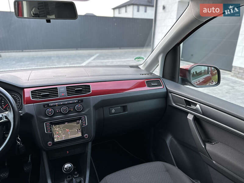 Минивэн Volkswagen Caddy 2015 в Луцке фото 36 Минивэн Volkswagen Caddy 2015 в Луцке