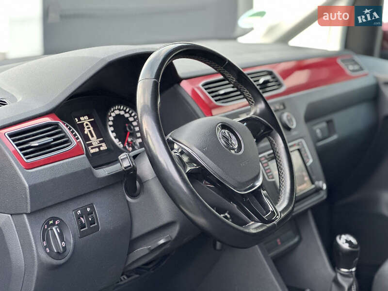 Минивэн Volkswagen Caddy 2015 в Луцке фото 37 Минивэн Volkswagen Caddy 2015 в Луцке