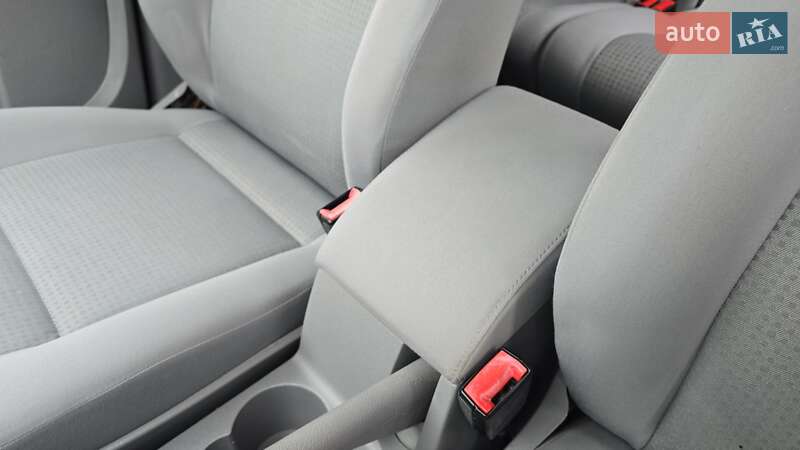 Мінівен Volkswagen Caddy 2010 в Полтаві