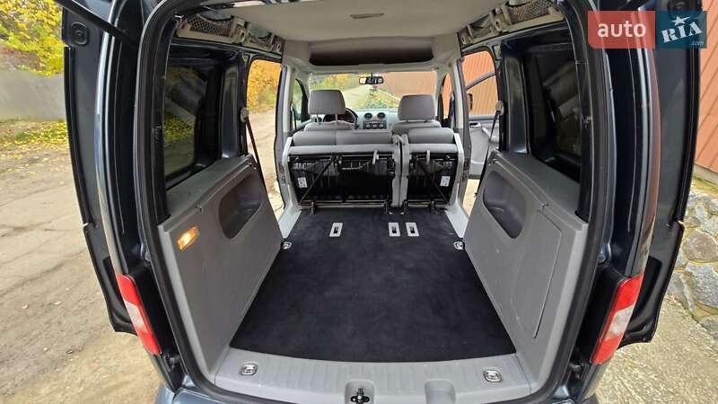 Мінівен Volkswagen Caddy 2010 в Полтаві