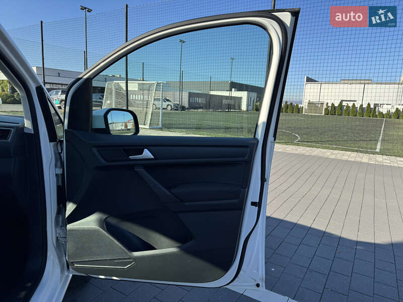 Минивэн Volkswagen Caddy 2017 в Мукачево фото 43 Минивэн Volkswagen Caddy 2017 в Мукачево