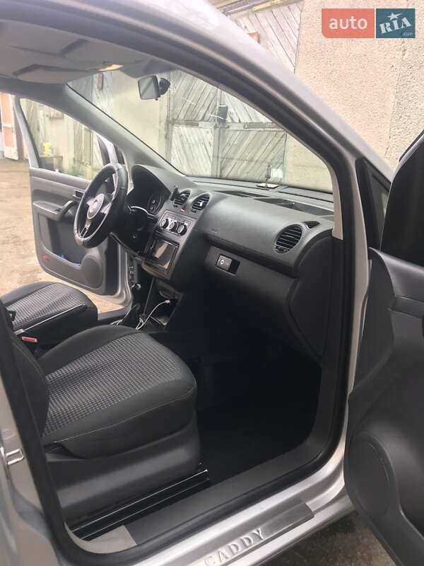 Мінівен Volkswagen Caddy 2012 в Тернополі