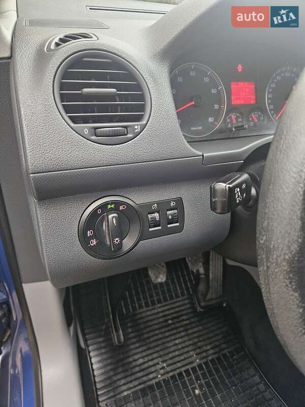 Мінівен Volkswagen Caddy 2009 в Івано-Франківську фото 20 Мінівен Volkswagen Caddy 2009 в Івано-Франківську