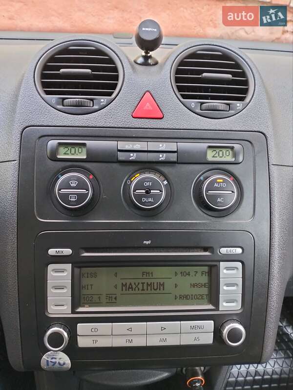 Минивэн Volkswagen Caddy 2009 в Львове