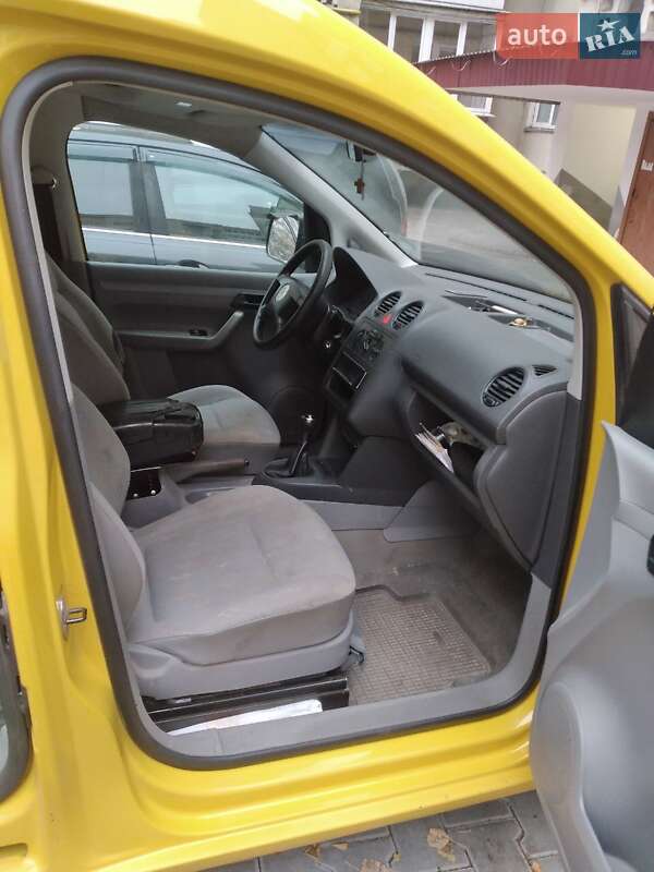 Минивэн Volkswagen Caddy 2004 в Тернополе фото 6 Минивэн Volkswagen Caddy 2004 в Тернополе
