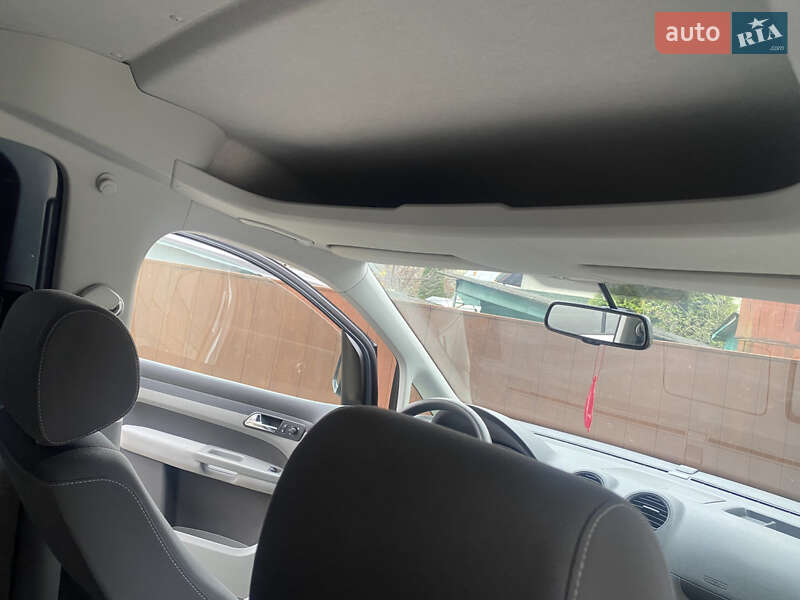 Мінівен Volkswagen Caddy 2010 в Коломиї фото 24 Мінівен Volkswagen Caddy 2010 в Коломиї