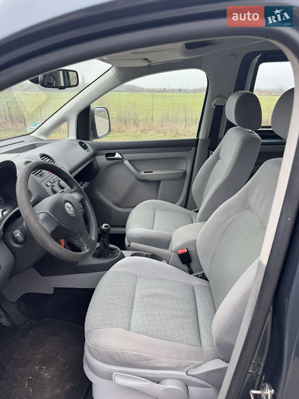 Мінівен Volkswagen Caddy 2009 в Сумах фото 13 Мінівен Volkswagen Caddy 2009 в Сумах