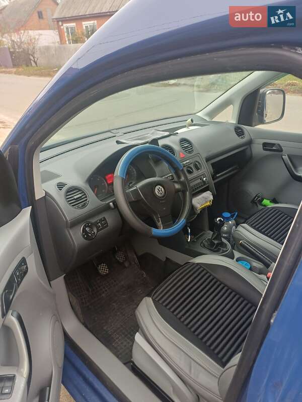 Вантажний фургон Volkswagen Caddy 2009 в Полтаві фото 7 Вантажний фургон Volkswagen Caddy 2009 в Полтаві