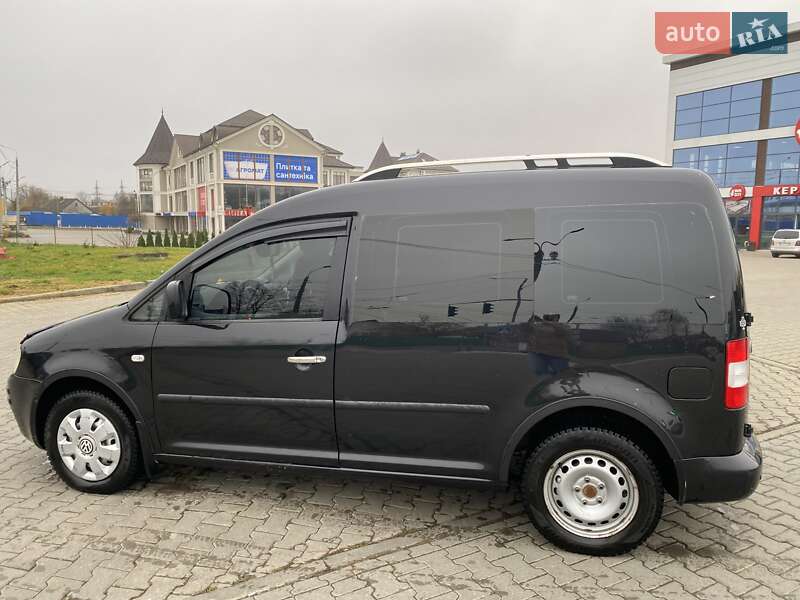 Минивэн Volkswagen Caddy 2007 в Черновцах