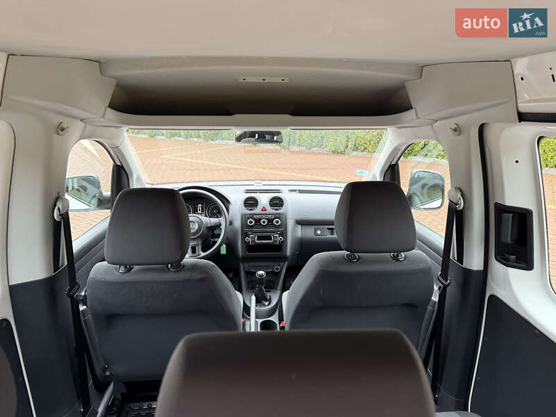 Минивэн Volkswagen Caddy 2014 в Хмельницком