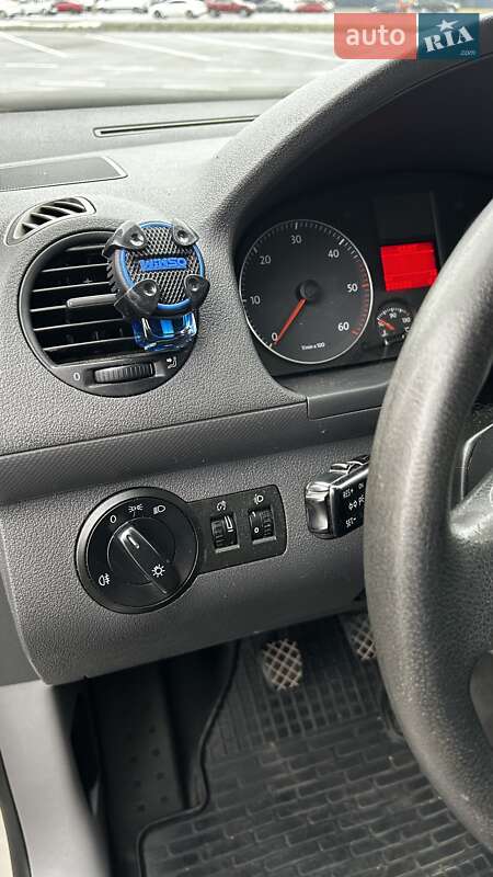 Мінівен Volkswagen Caddy 2007 в Дніпрі