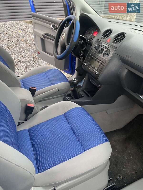 Минивэн Volkswagen Caddy 2006 в Хмельнике фото 12 Минивэн Volkswagen Caddy 2006 в Хмельнике