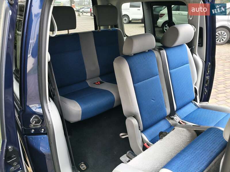 Мінівен Volkswagen Caddy 2009 в Рівному