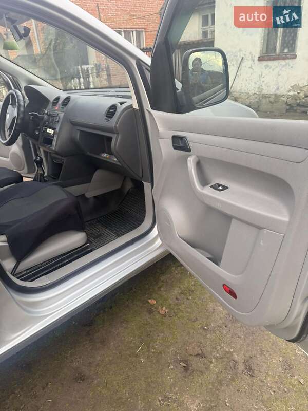 Мінівен Volkswagen Caddy 2006 в Бережанах