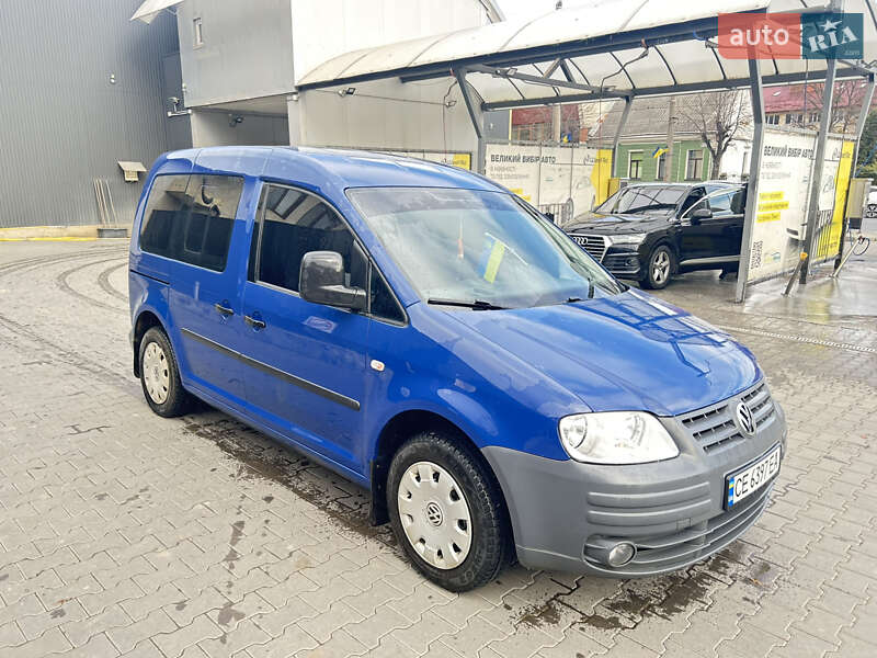 Мінівен Volkswagen Caddy 2010 в Чернівцях фото 2 Мінівен Volkswagen Caddy 2010 в Чернівцях