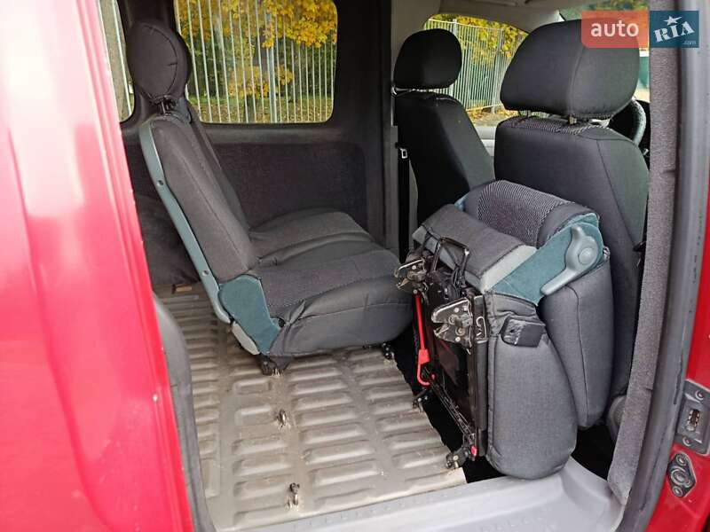 Минивэн Volkswagen Caddy 2005 в Вишневце фото 12 Минивэн Volkswagen Caddy 2005 в Вишневце