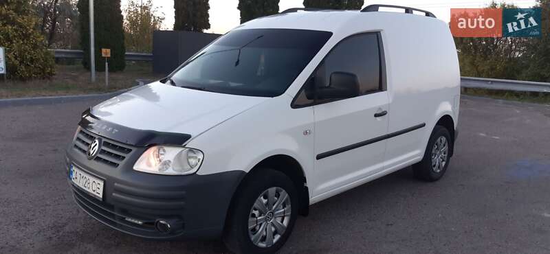 Вантажний фургон Volkswagen Caddy 2008 в Черкасах