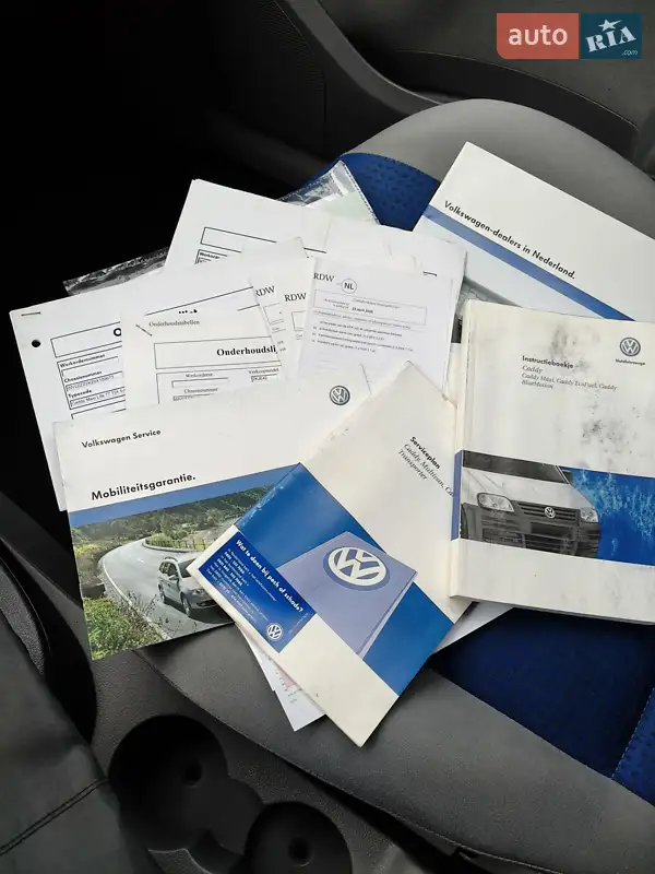 Мінівен Volkswagen Caddy 2009 в Рівному документ