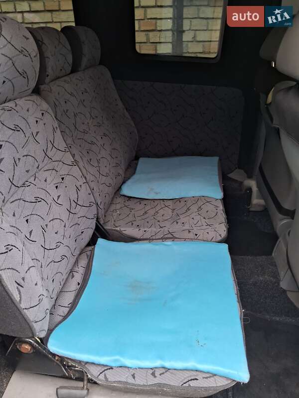 Мінівен Volkswagen Caddy 2004 в Києві