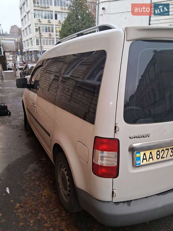 Мінівен Volkswagen Caddy 2004 в Києві
