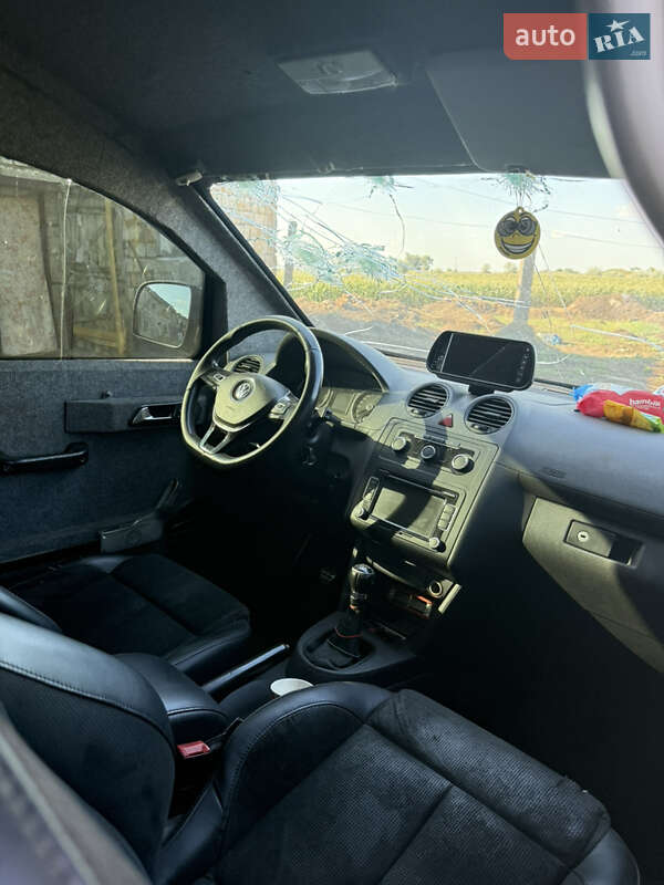 Мінівен Volkswagen Caddy 2013 в Краматорську