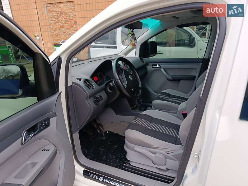 Мінівен Volkswagen Caddy 2006 в Кобеляках