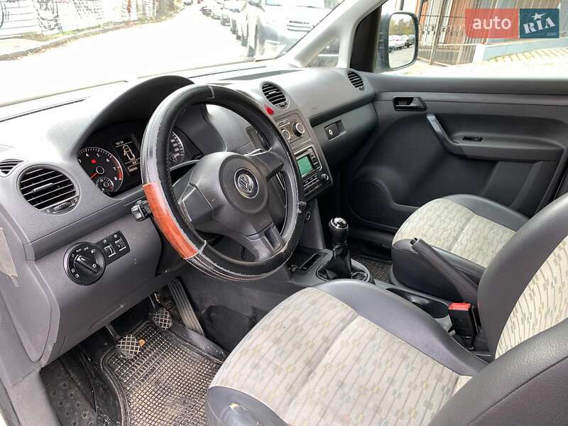 Грузопассажирский фургон Volkswagen Caddy 2012 в Виннице фото 56 Грузопассажирский фургон Volkswagen Caddy 2012 в Виннице