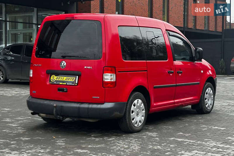Мінівен Volkswagen Caddy 2009 в Чернівцях