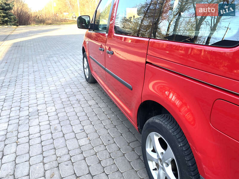 Минивэн Volkswagen Caddy 2009 в Тернополе