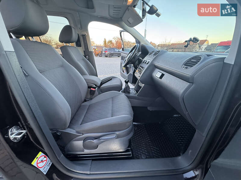 Минивэн Volkswagen Caddy 2011 в Коломые