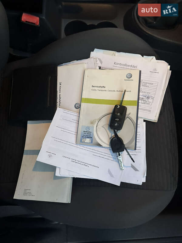 Минивэн Volkswagen Caddy 2011 в Коломые
