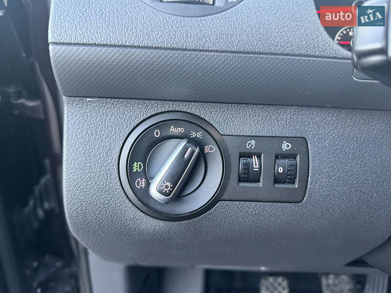 Минивэн Volkswagen Caddy 2011 в Коломые