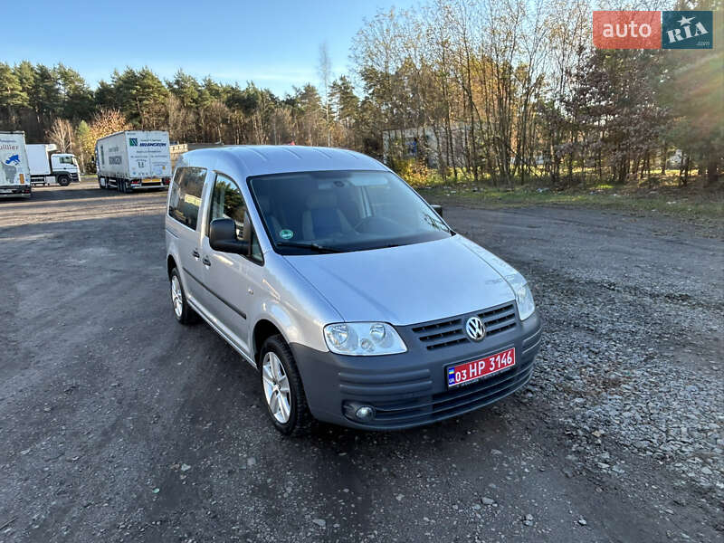 Мінівен Volkswagen Caddy 2009 в Радивиліві