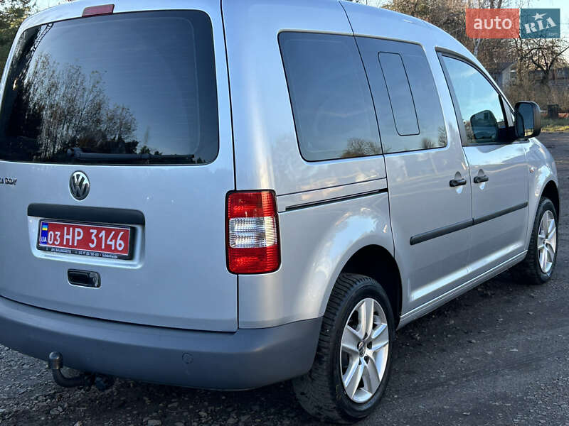 Мінівен Volkswagen Caddy 2009 в Радивиліві