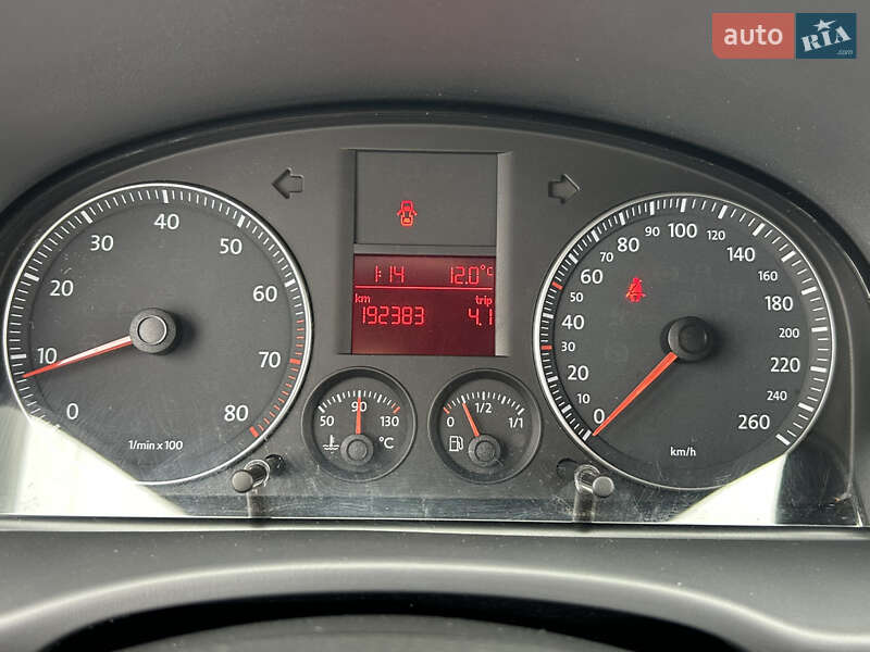 Мінівен Volkswagen Caddy 2009 в Радивиліві