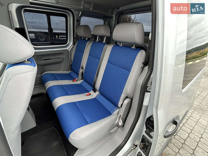 Мінівен Volkswagen Caddy 2009 в Радивиліві