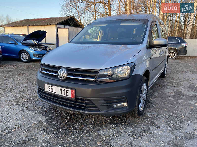 Мінівен Volkswagen Caddy 2015 в Калуші