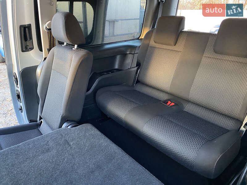 Мінівен Volkswagen Caddy 2015 в Калуші