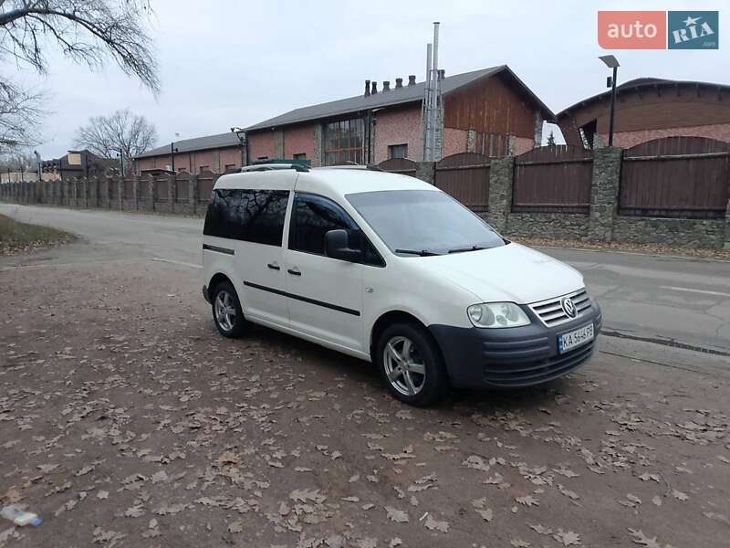 Мінівен Volkswagen Caddy 2004 в Києві