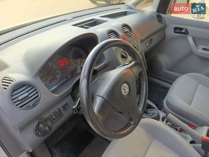 Мінівен Volkswagen Caddy 2007 в Чернівцях фото 15 Мінівен Volkswagen Caddy 2007 в Чернівцях
