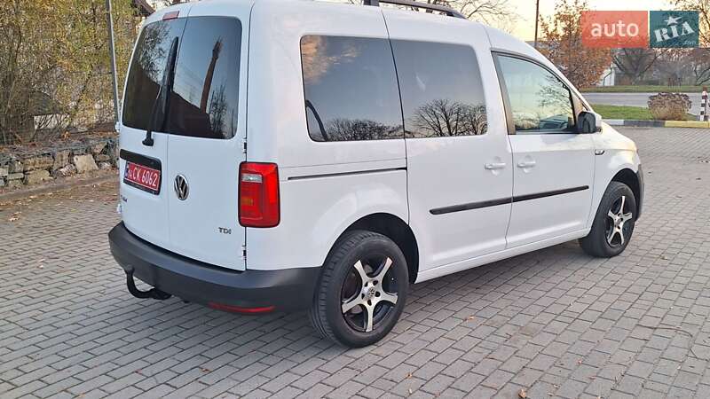Мінівен Volkswagen Caddy 2017 в Коломиї