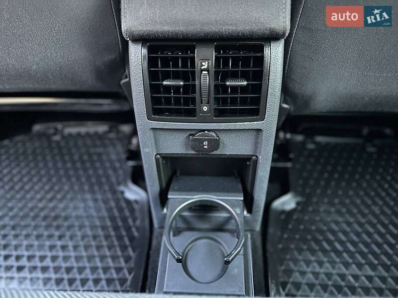 Минивэн Volkswagen Caddy 2011 в Луцке фото 10 Минивэн Volkswagen Caddy 2011 в Луцке