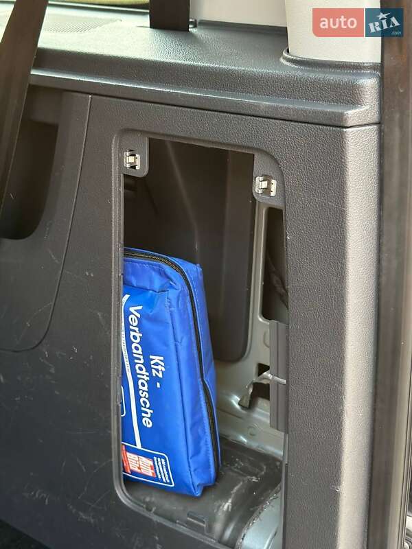 Минивэн Volkswagen Caddy 2011 в Луцке фото 18 Минивэн Volkswagen Caddy 2011 в Луцке