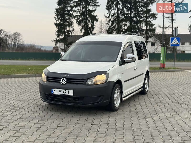Мінівен Volkswagen Caddy 2011 в Коломиї