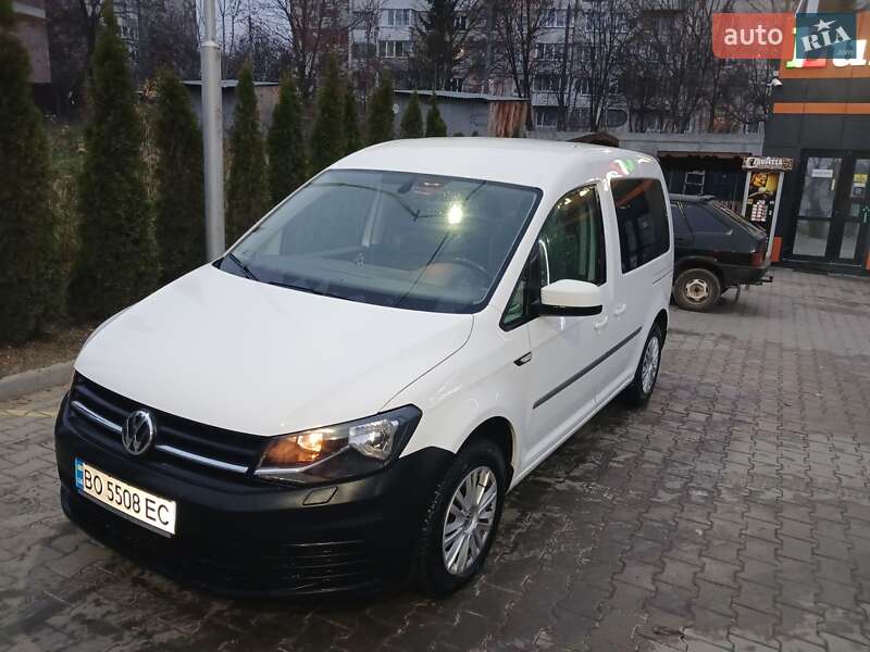 Минивэн Volkswagen Caddy 2017 в Тернополе